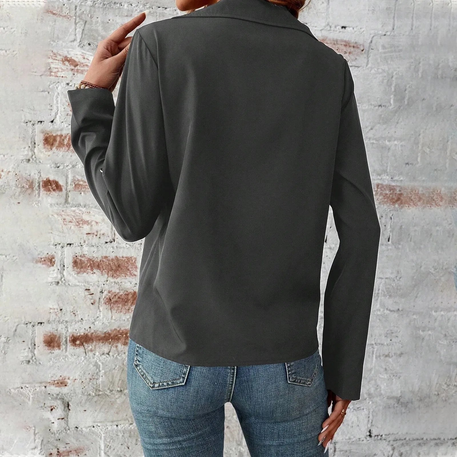 Women’s Long Sleeve Lapel Zip-Up Lightweight Jacket