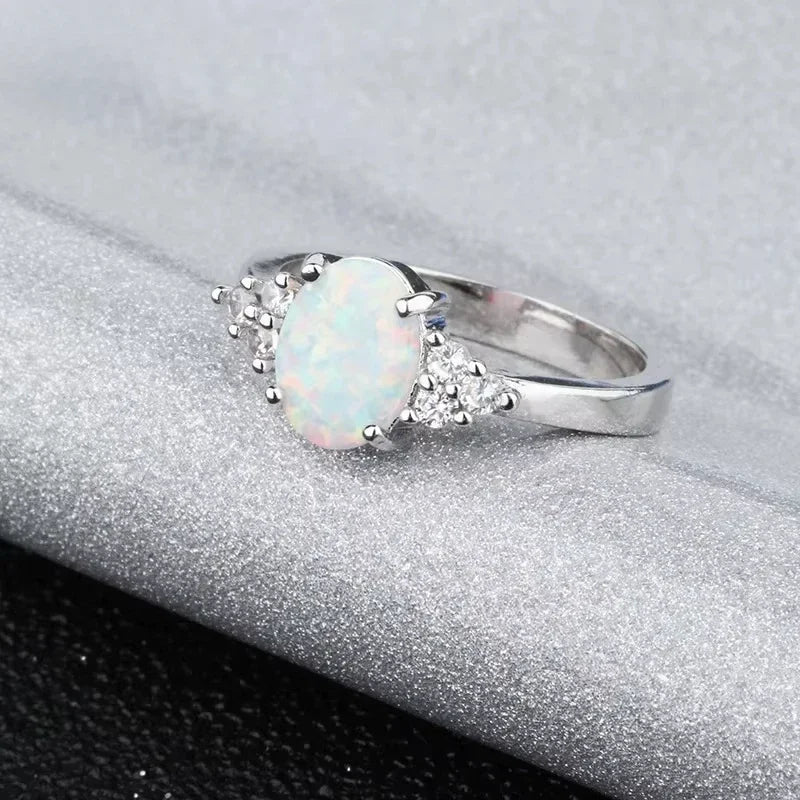 1 PC Cute Female White Opal Stone Ring