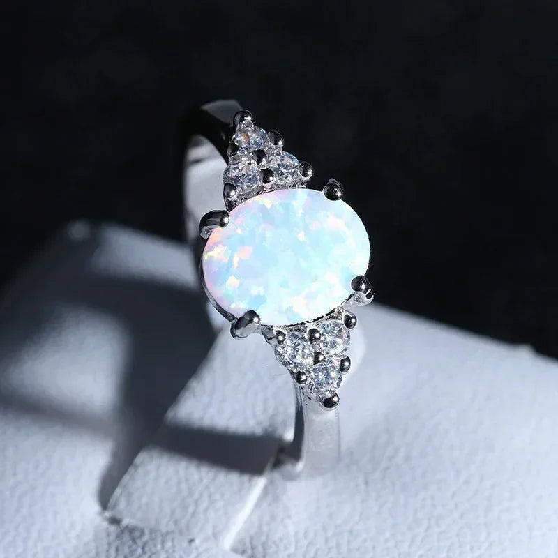 1 PC Cute Female White Opal Stone Ring